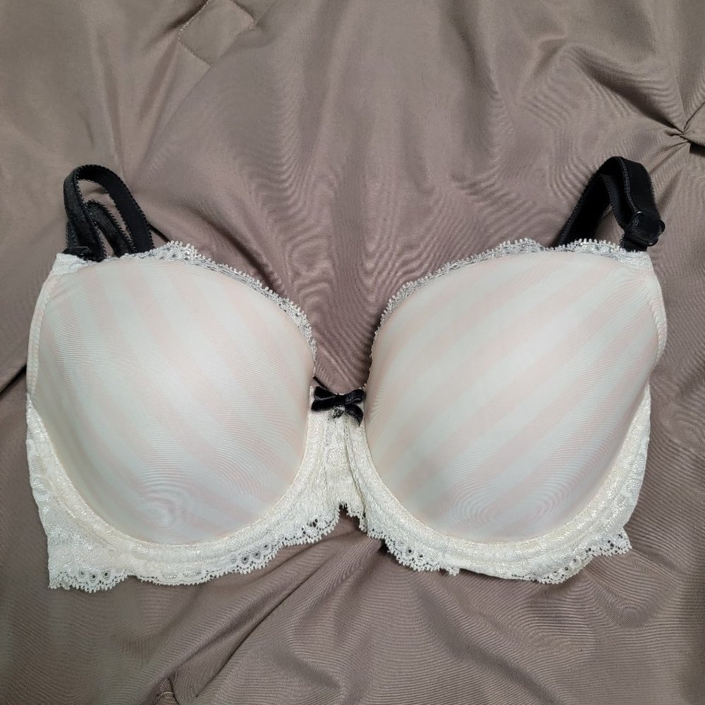 BRA | Victoria's Secret - Dream Angels - Lined Demi Bra - 32DD, Pink Stripe